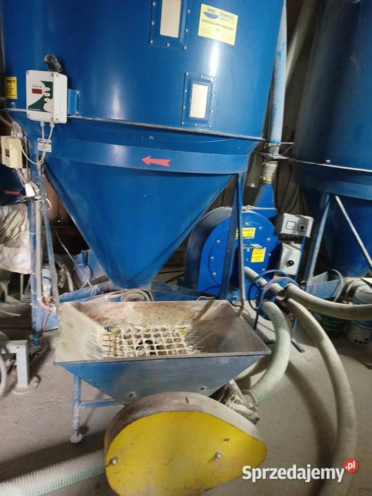 Mieszalnik pasz 2 tony 2t Kaczagórka sprzedam