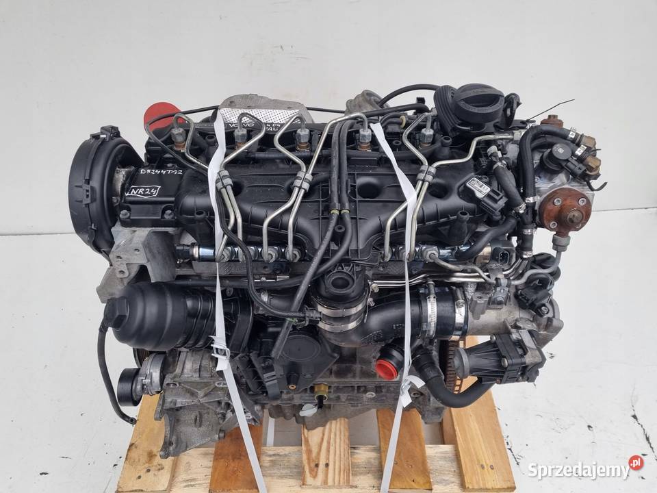 SILNIK KOMPLET Volvo V70 III 24 D4 181 BI TURBO Janów