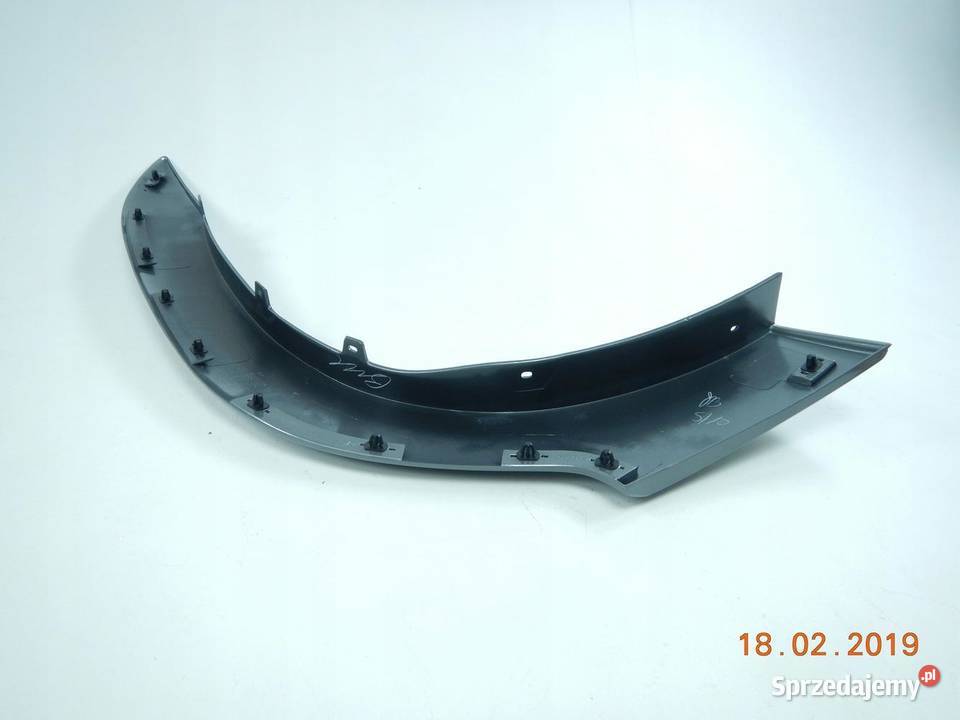 NAKŁADKA BŁOTNIKA LEWY PRZÓD MAZDA TRIBUTE