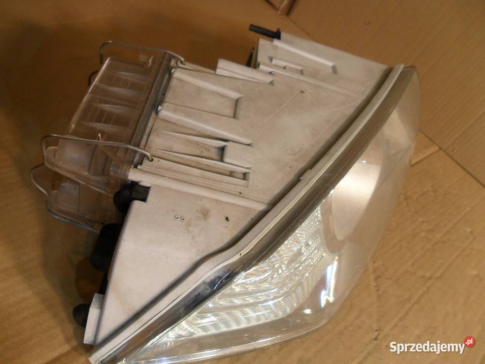 LAMPA PRAWY PRZÓD EU VP4SHX13005CAF SKODA osobowe Nowy Tomyśl