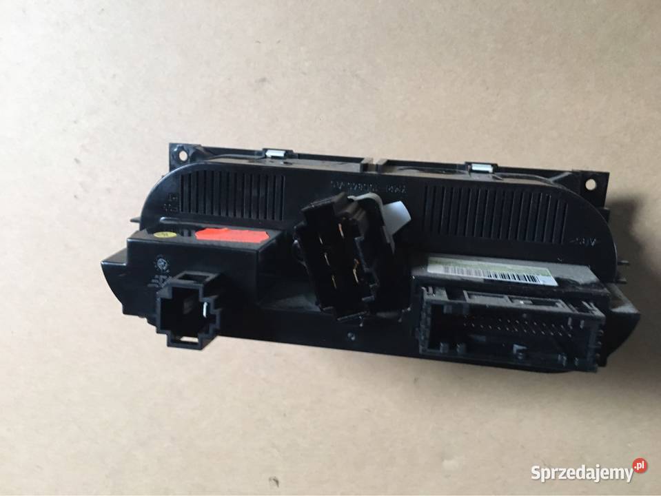 Panel nawiewu klimatyzacji Galaxy 7M5907049E osobowe Chojnice sprzedam