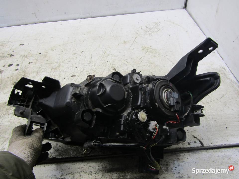LAMPA PRZEDNIA PRAWY PRZÓD MAZDA CX3 CX3 osobowe