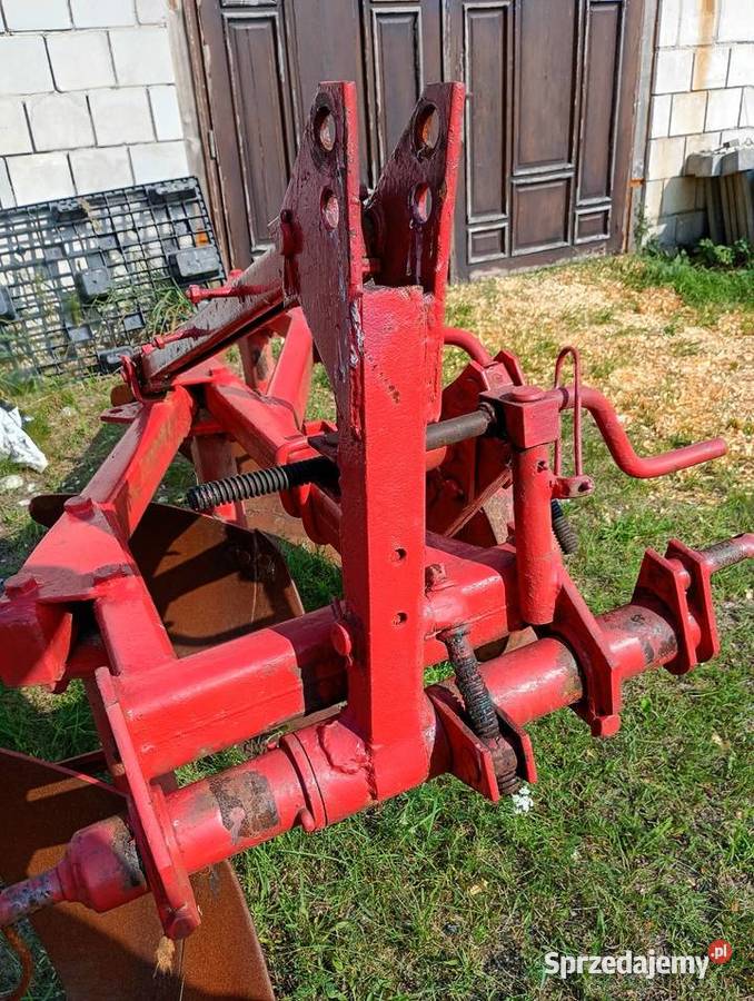 Pług 3 skibowy unia grudziac małopolskie Zarzecze sprzedam