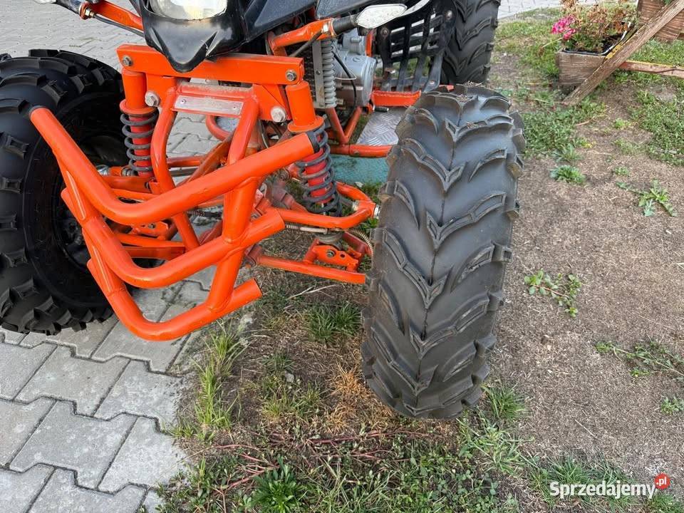 Quad ZHENHUA ZH250 15 2009r pełnowymiarowy kufry Czernica sprzedam