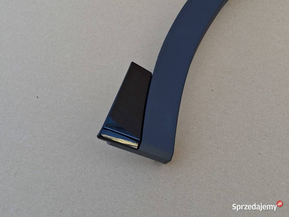 VW ID4 ID4 LISTWA NAKŁADKA BŁOTNIKA PRAWY PRZÓD osobowe Bieleń