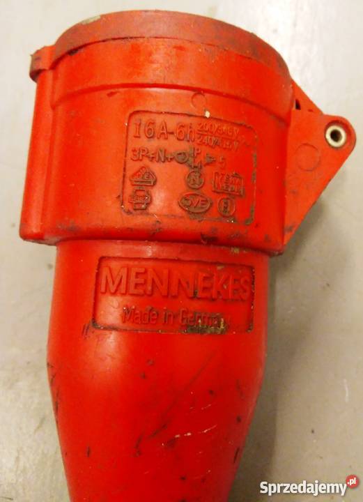 Wtyczki gniazda elektryczne siłowe różne sprzedam