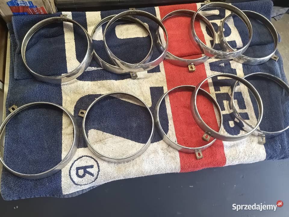 Oryginalna DDR ramka wkładu odbłyśnika Zduńska Wola