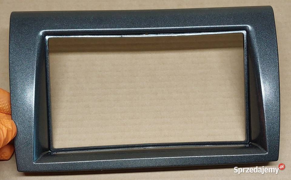 CARAV 11058 OBUDOWA RAMKA RADIA 2 DIN FIAT BRAVO