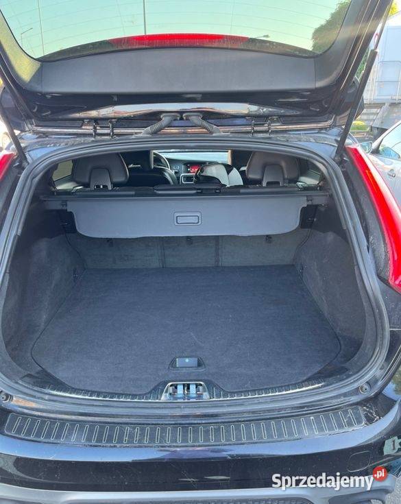 Volvo V60 R Design 2017 Sulechów