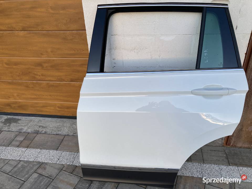 Drzwi Tiguan lewy tył ideał 2023 Ostrołęka