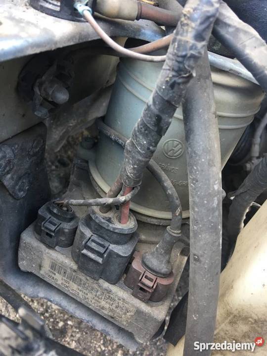POMPA WSPOMAGANIA SKODA FABIA I 12 sprzedam