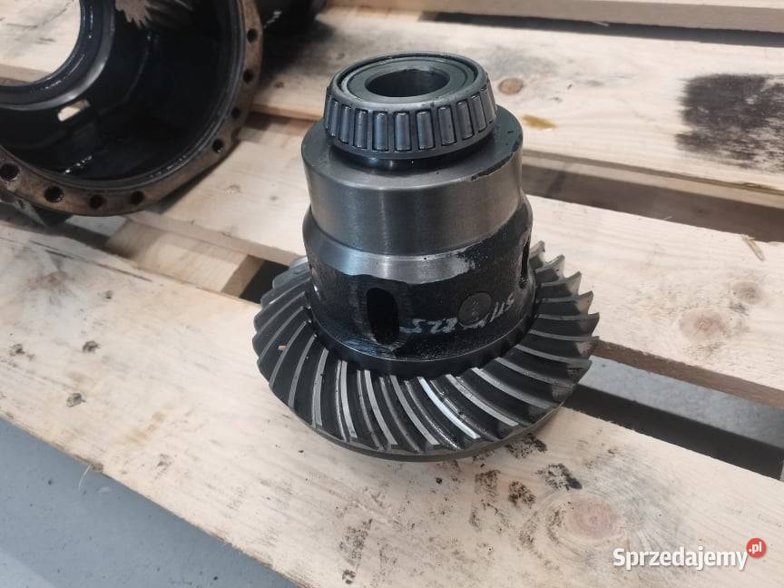 Wałek ataku Koło talerzowe Spicer 14X32 211239