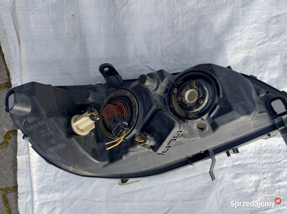 LAMPA PRZEDNIA LEWA I PRAWA OPEL ZAFIRA Zahajki-Kolonia