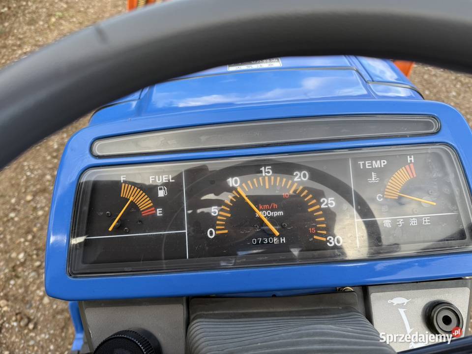 Japoński traktorek iseki sial 17 4x4 diesel plug sprzedam