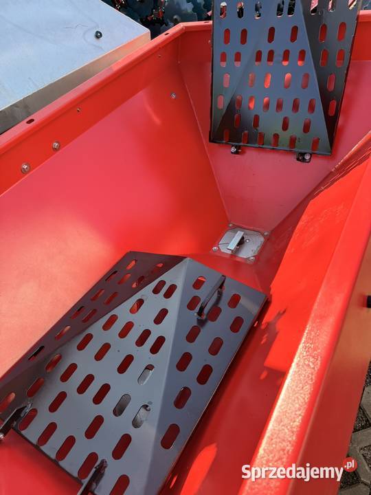 Rozsiewacz dwutalerzowy Sieradz sprzedam