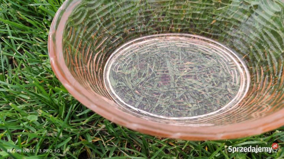 Szkło Kolorowe Kura HZG Ząbkowice Porcelana i szkło dolnośląskie Wiązów