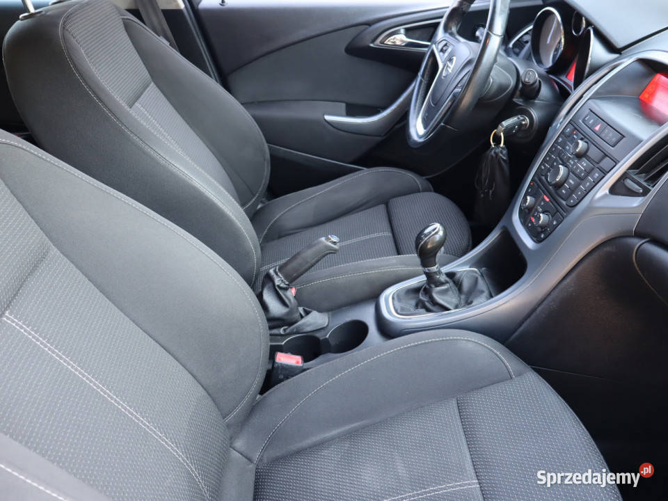 Opel Astra 17 CDTI Rok produkcji 2013 Katowice sprzedam