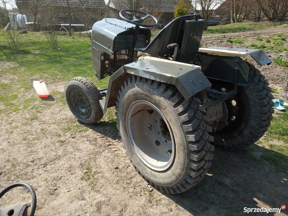 Traktorek sam dzik Papaj ciagnik nieuszkodzony Ciągniki sprzedam