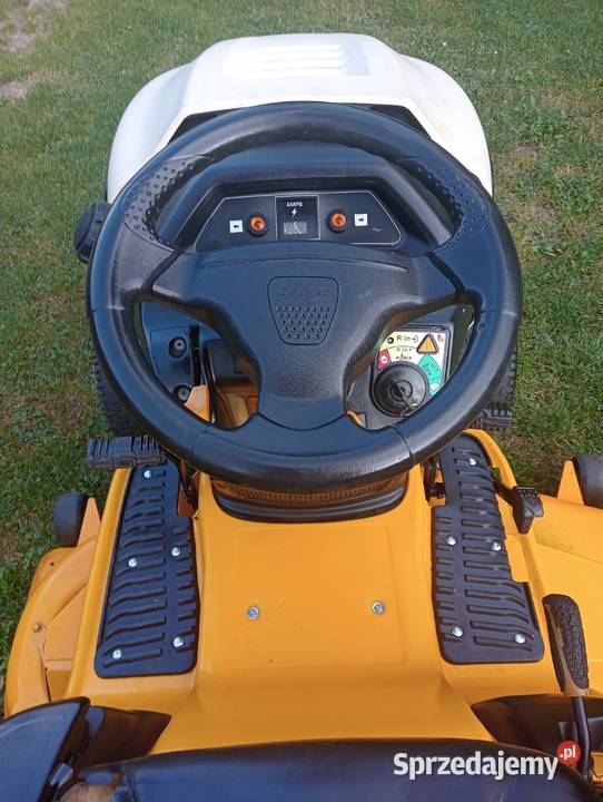Sprzedam traktorek kosiarkę cub cadet Skorków