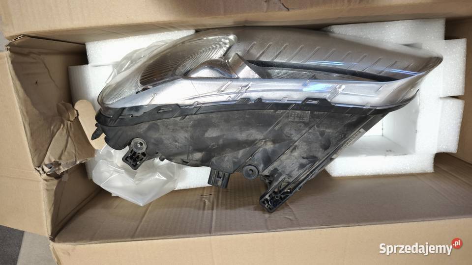 lampy przód Volvo S80 II 2014r bixenon skrętne Kielce