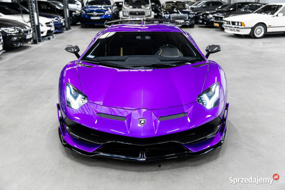 Lamborghini Aventador SVJ LP 770 65 V12 Viola Rok produkcji 2020 Węgrzce