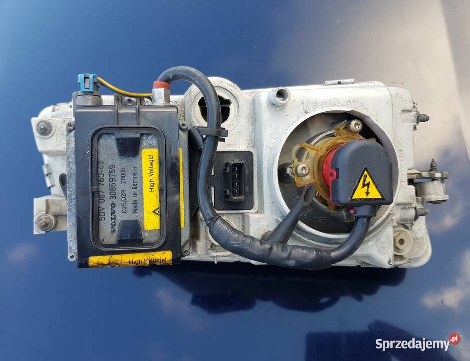 Lampy przednie volvo v40 s40 xenon 1ag24700232 Kłodzko