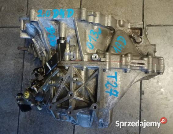 Skrzynia biegów Toyota 20 D4D T27 1AD 2013r świętokrzyskie Suchedniów