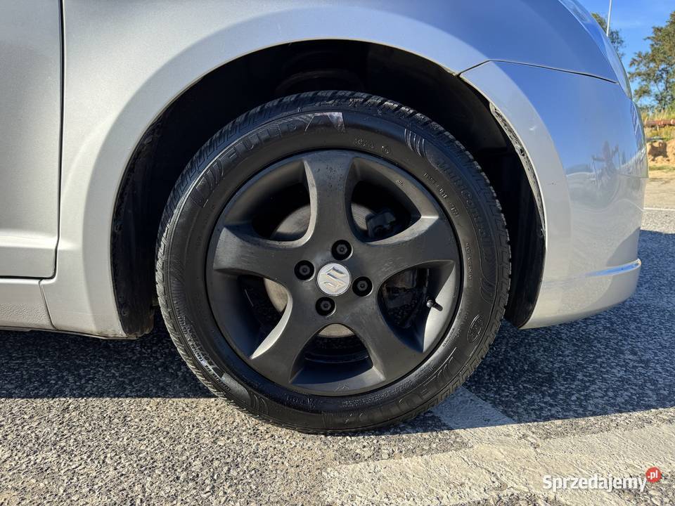 Suzuki Swift 15 BENZYNA Automat Klimatyzacja komputer pokładowy wielkopolskie