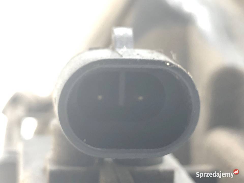 KLAPKA WLEWU PALIWA OPEL ZAFIRA C 13394541 osobowe