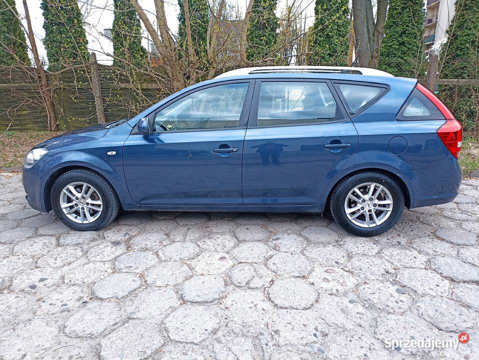 Kia Ceed 16 116 Crdi Kombi 2010 nowe opony Cee'd