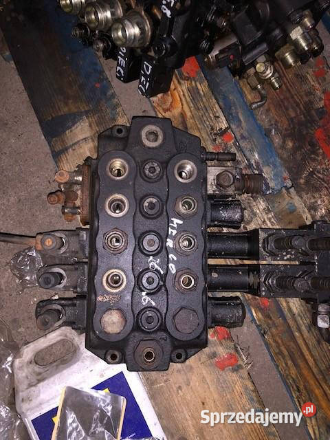 Rozdzielacz Hydrauliczny Merlo Blok Rozdzielacza Jastrzębniki sprzedam