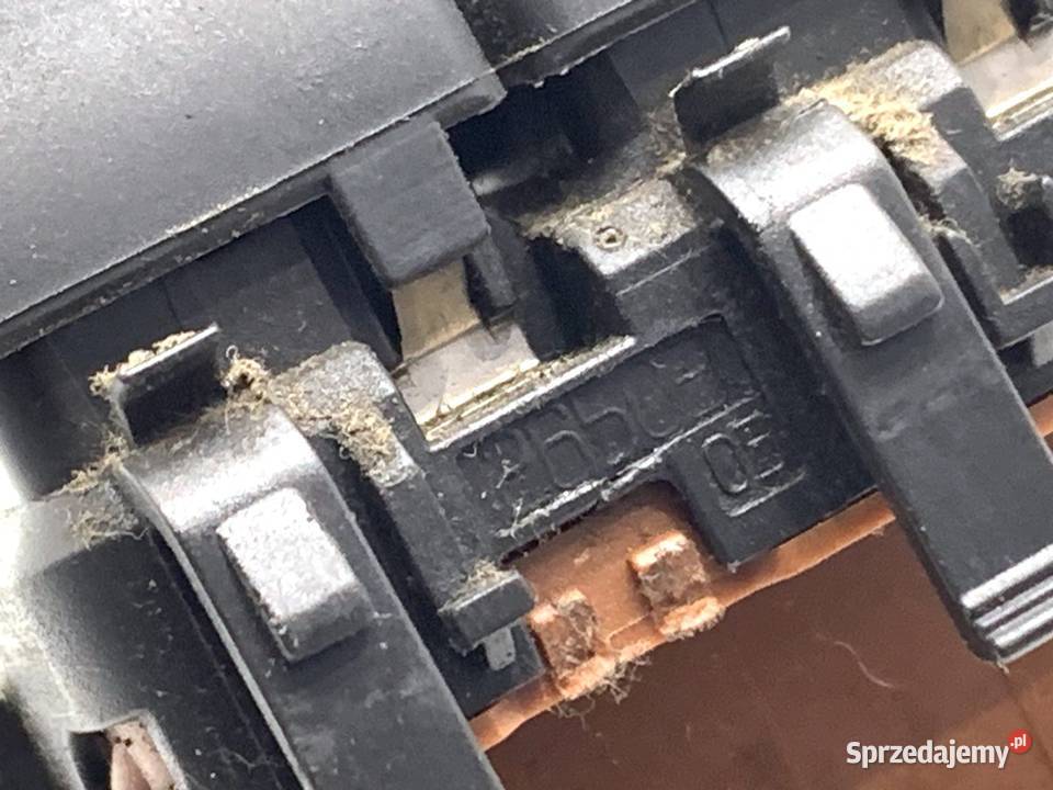 PRZEŁĄCZNIK SZYB RENAULT SCNIC II 0310 Minivan sprzedam