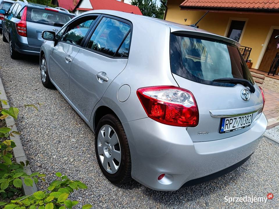Toyota Auris Lift 133 Dual VVTi 101 74000 2012 z komputer pokładowy Przeworsk