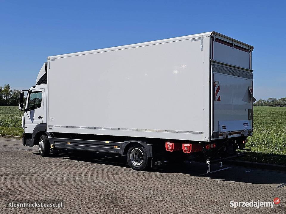MercedesBenz ATEGO 818 AIRCO LIFT 3 SEATS pomorskie