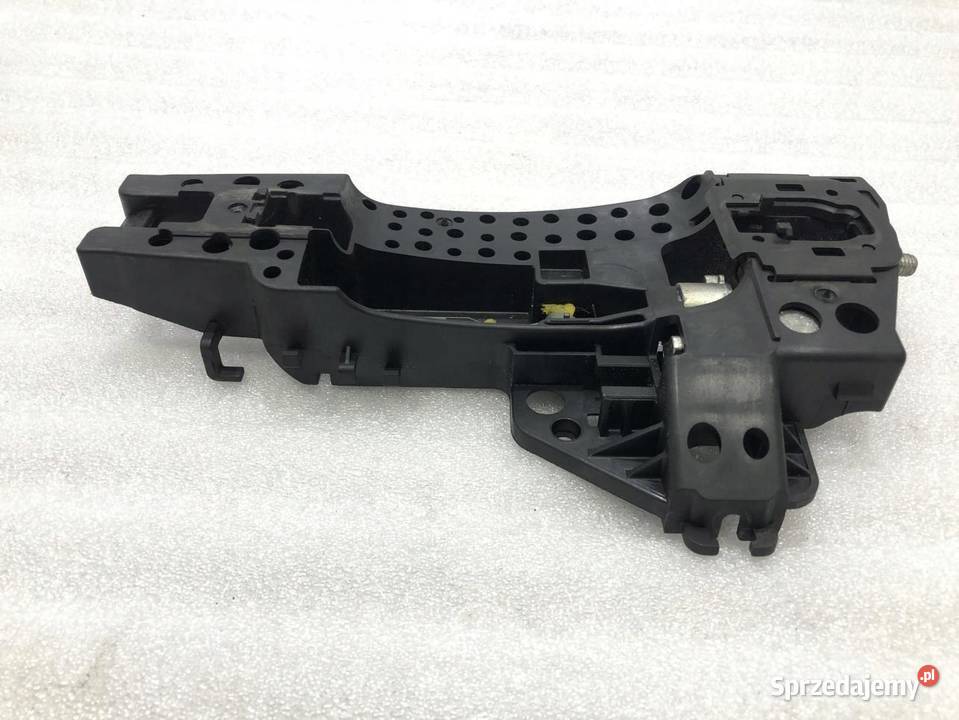 MOCOWANIE KLAMKI LEWY PRZÓD AUDI A5 8T