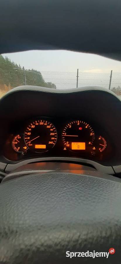 Toyota Avensis T25 Lift 20d4d 126 światła przeciwmgielne pomorskie Bolszewo