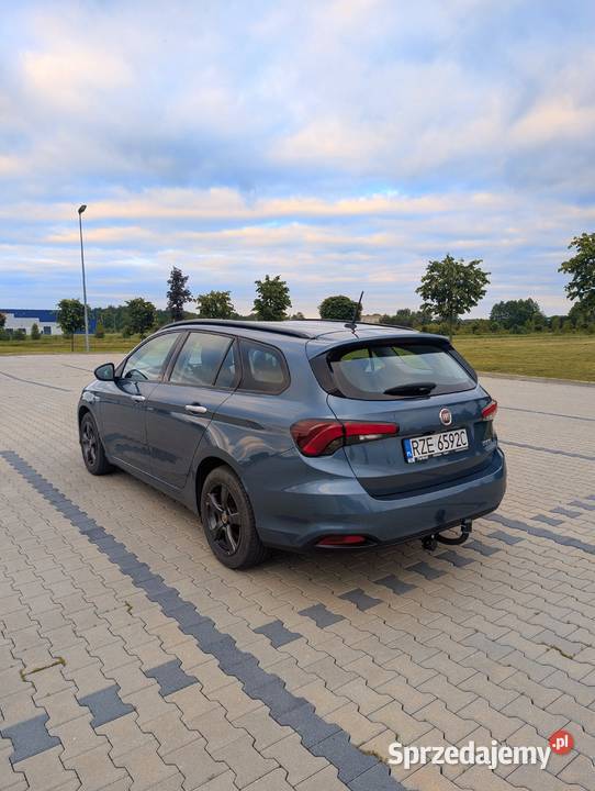 Fiat Tipo SW FL polski salon Stobierna