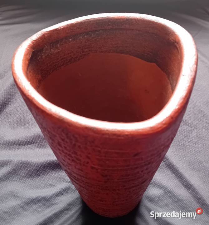 Ceramiczny wazon styl brutalistyczny recznie Koźminek