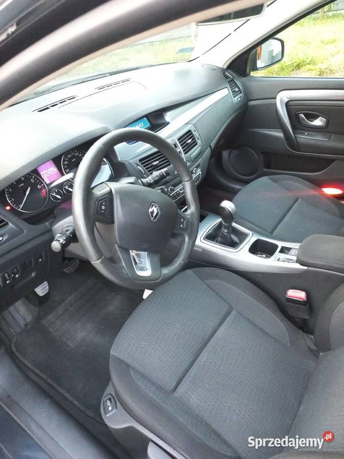 Laguna 3 Grandtour 20 benzyna GTline centralny zamek Mętów