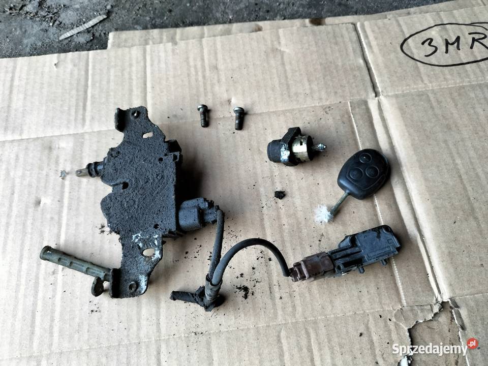 ZAMEK KLAPY MASKI KLUCZYK FORD MONDEO MK3 Kamień-Kolonia