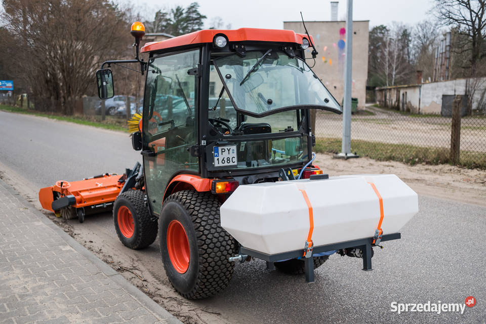 Zamiatarka WOM PTO zbiornik szczotka mocowanie Sprzątanie Kutno
