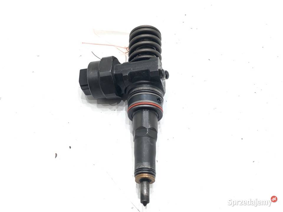 POMPOWTRYSKIWACZ VW PASSAT B5 FL 038130073J 19