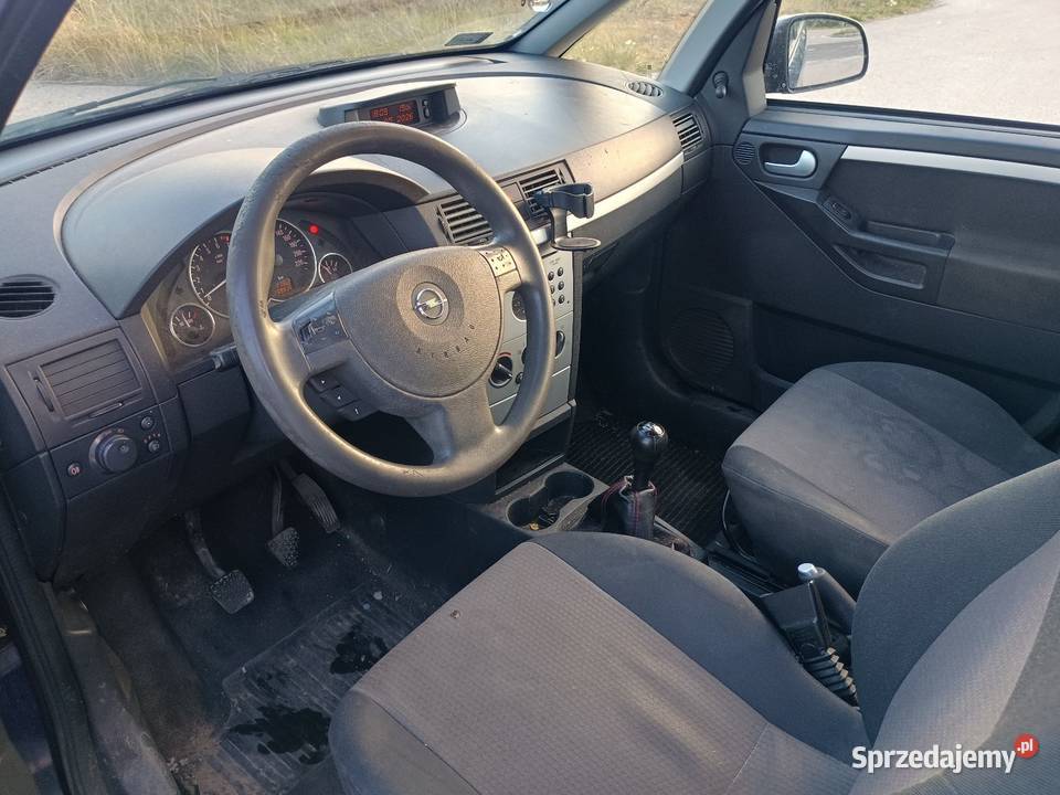 Opel Meriva 16 benzyna 2004r benzyna Radom sprzedam
