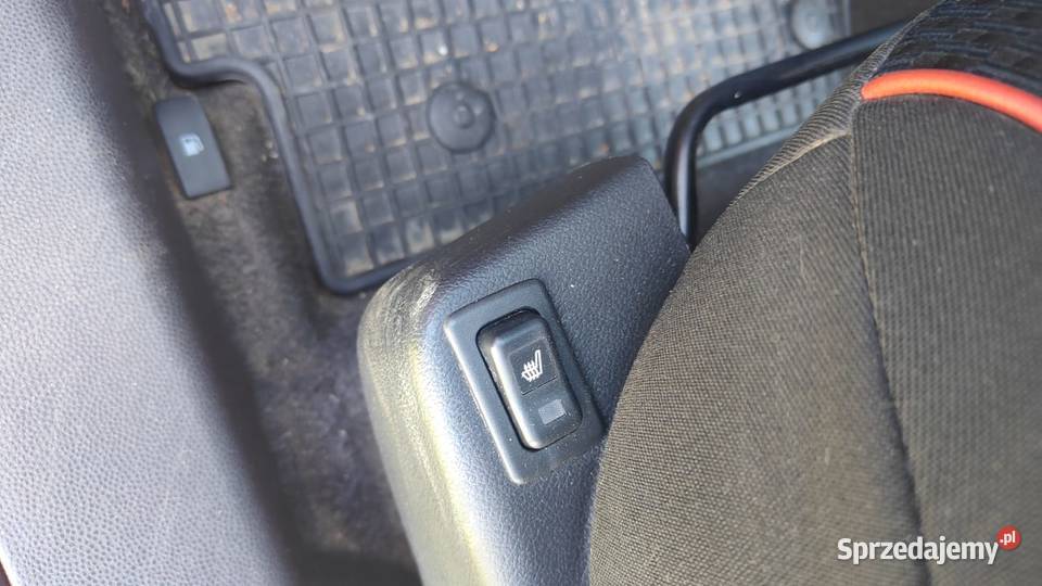 Sprzedam auto Mazda nieuszkodzony Siedlce sprzedam