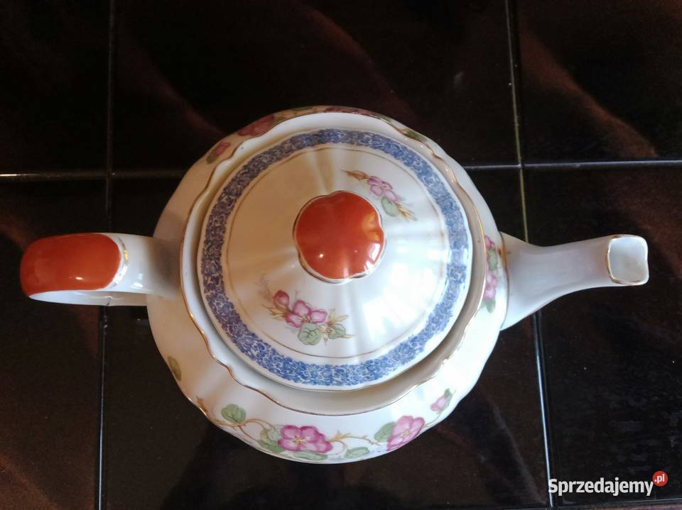 Stary dzbanek z porcelany Łódź
