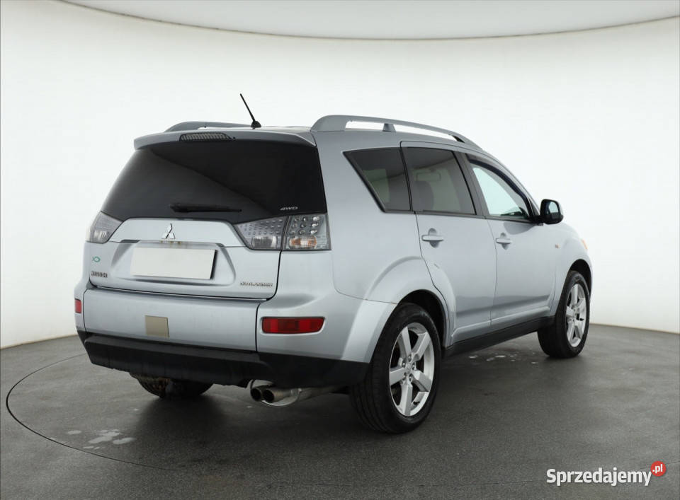 Mitsubishi Outlander 20 DID nieuszkodzony Motoryzacja mazowieckie Piaseczno