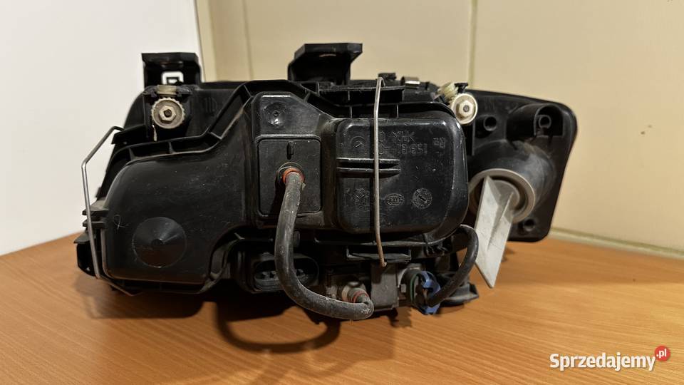 Reflektory Bixenon A6 c5 osobowe Oborniki Śląskie