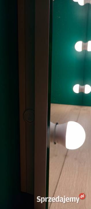 lustro do makijażu STYLE Tafla 7560 8żarówek LED małopolskie Nowy Targ sprzedam