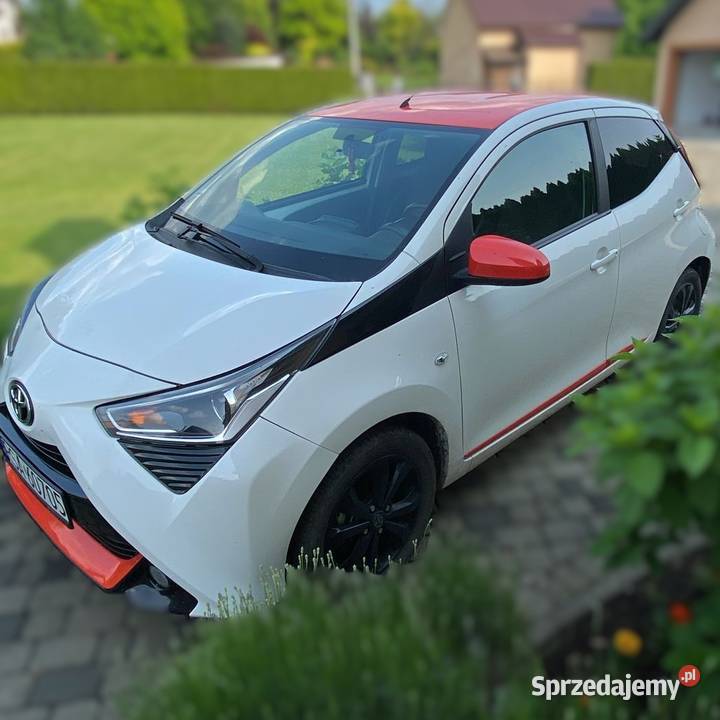 TOYOTA AYGO XPLAY EDITION Sanok