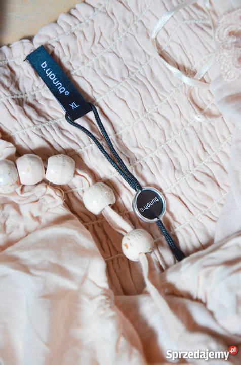 Letnia delikatna kremowa różowa sukienka boho Gdańsk